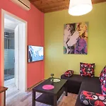 Apartament Helena & *