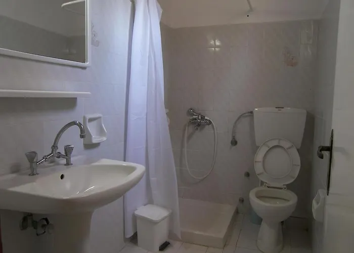 Helena & Apartament *