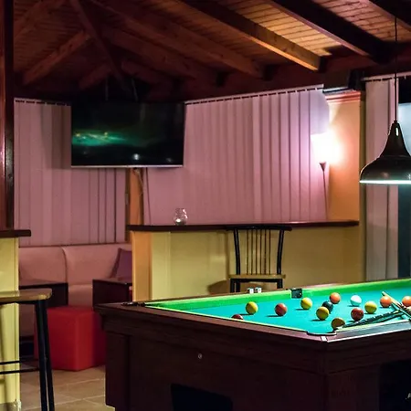 Helena Apartments&villas Appartamento *