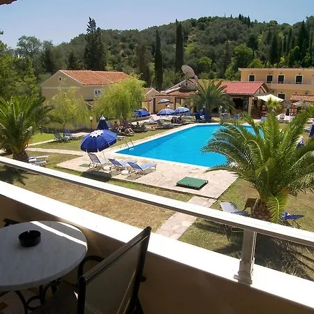 Helena Apartments&villas *