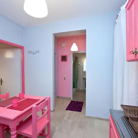 Helena Apartments&villas