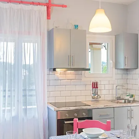 Helena Apartments&villas Appartamento *